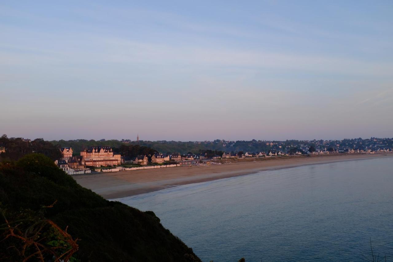 Belle Maison Acces Plage A Pied A La Garde St Cast Saint-Cast-le-Guildo Exteriör bild